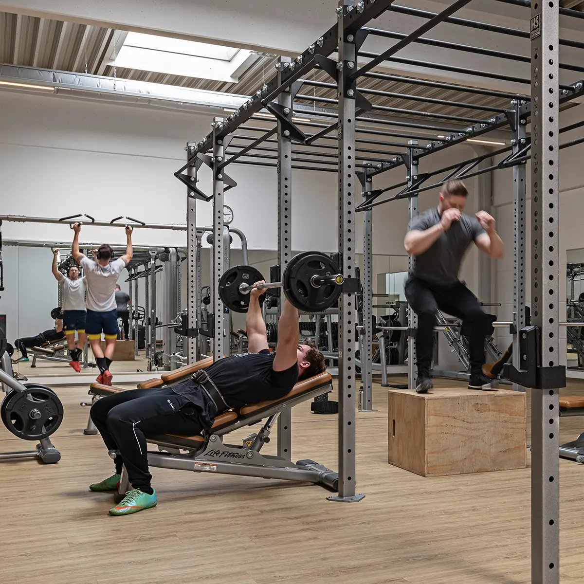Ausgleich finden beim Training im ENERGYM